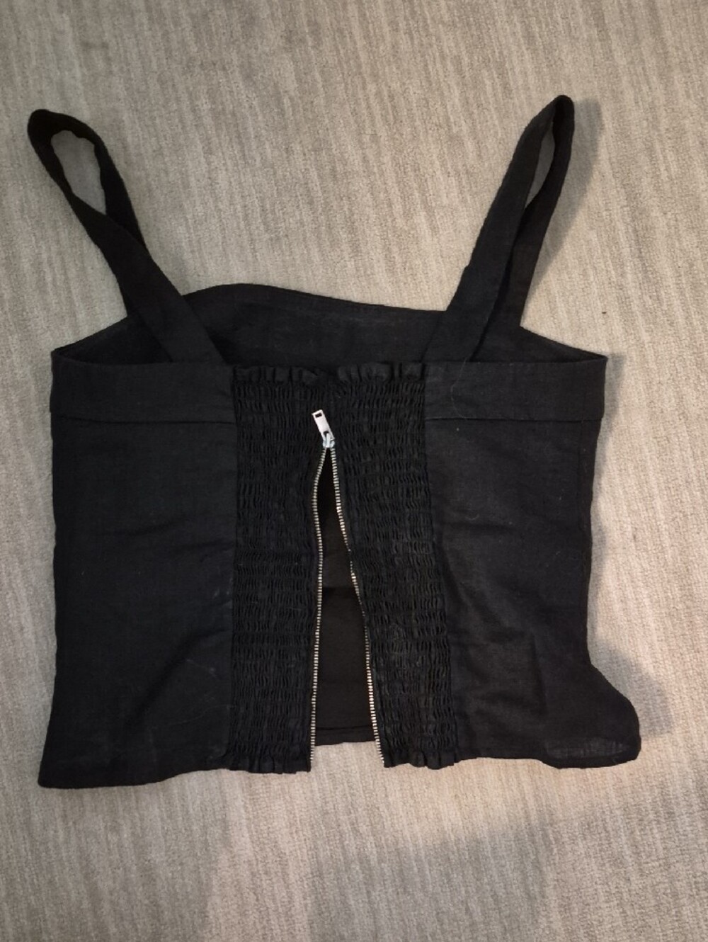 Quince Black Square-Neck Linen Fitted Tank - Picture 4 of 5